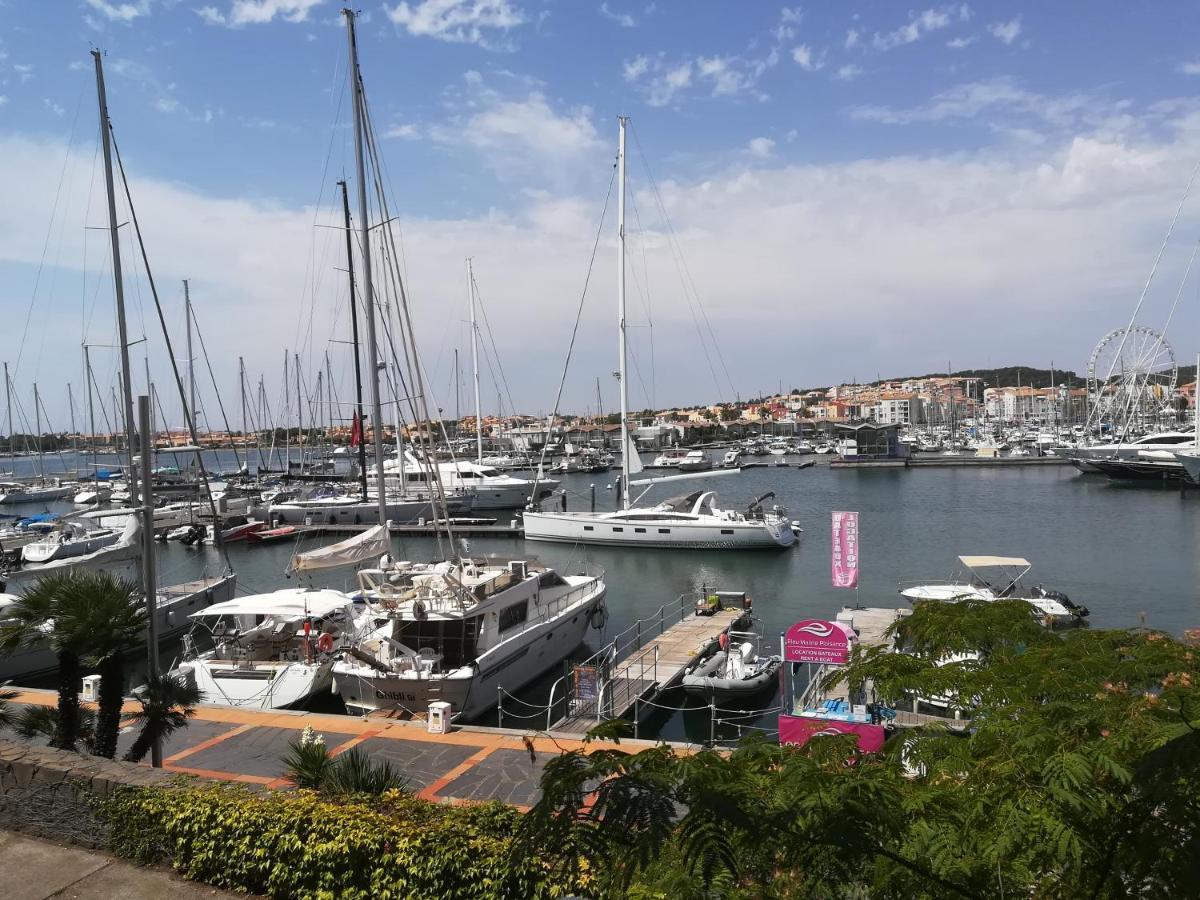 Appartement 1Ere Ligne Vue Port Avec Balcon, Piscine Agde Exterior photo